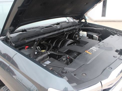 Used 2018 Chevrolet Silverado 1500 High Country AWD/4WD image 33