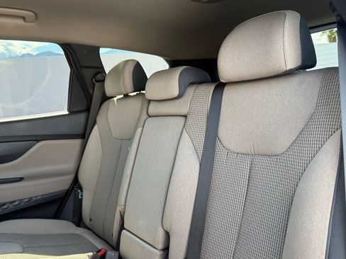 Used 2023 Hyundai Santa Fe SEL AWD/4WD image 6