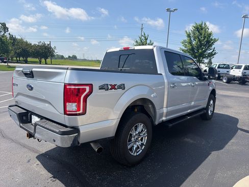 Used 2015 Ford F150 XLT w/ Equipment Group 302A Luxury AWD/4WD image 6