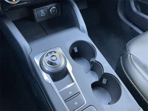 Used 2021 Ford Escape SEL image 24