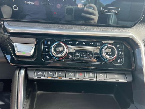 Used 2022 GMC Sierra 1500 Denali w/ Denali Reserve Package image 24