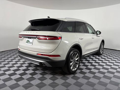 Used 2021 Lincoln Corsair FWD w/ Premium Package image 8