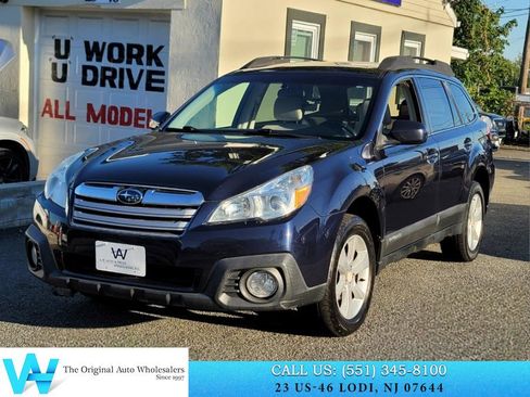 Used 2013 Subaru Outback 2.5i Premium w/ All-Weather Pkg image 3