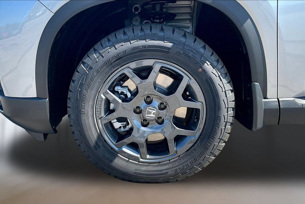 New 2026 Honda Pilot TrailSport image 12