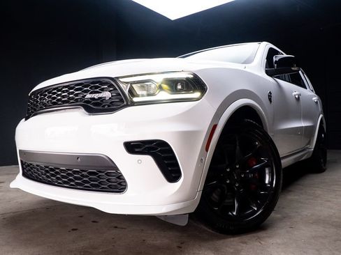 Used 2025 Dodge Durango SRT Hellcat w/ Black Package AWD/4WD image 2