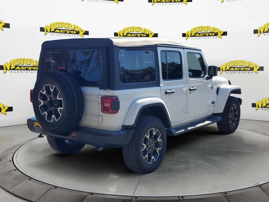 New 2025 Jeep Wrangler Unlimited Sahara AWD/4WD image 5