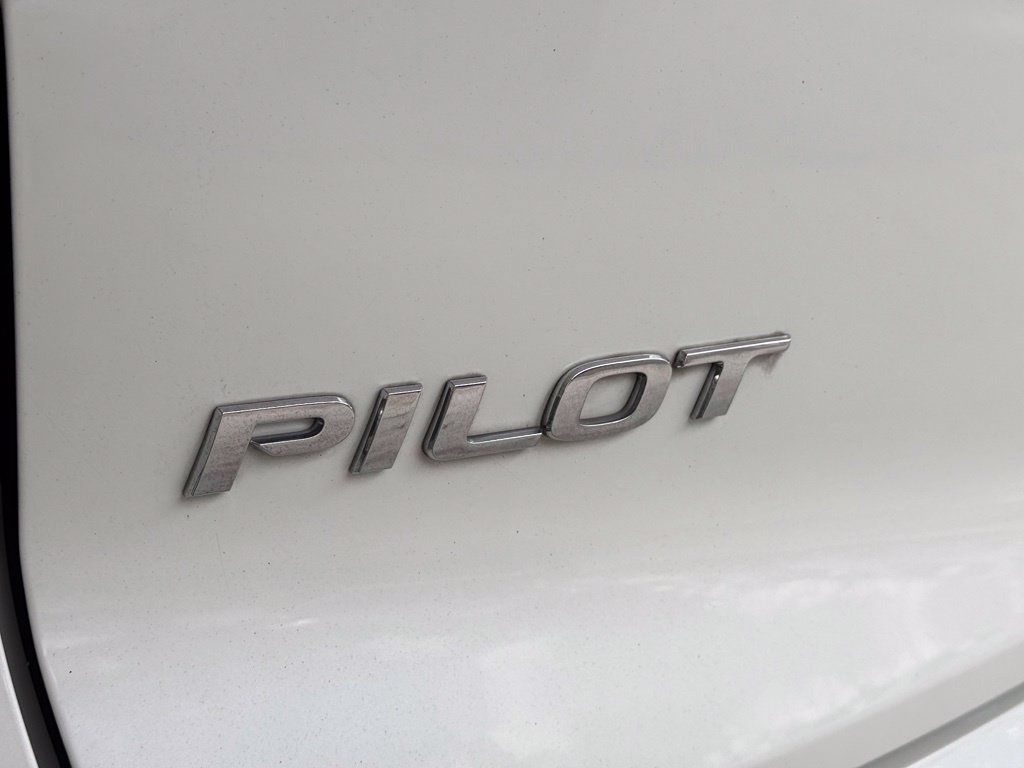 Used 2017 Honda Pilot EX-L image 18