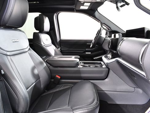 New 2026 Ford Expedition Max Platinum w/ Stealth Appearance Package image 10