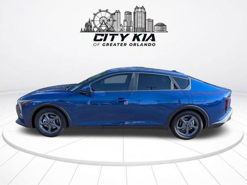 New 2026 Kia K4 FWD image 3