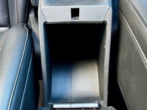 Used 2024 Jeep Compass Limited image 34