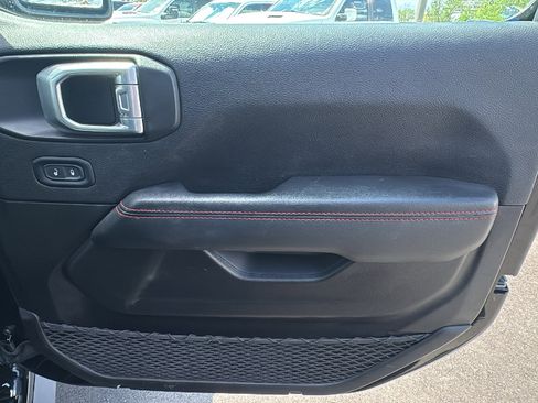 Used 2023 Jeep Wrangler Unlimited Rubicon w/ Xtreme 35 Tire Package image 30