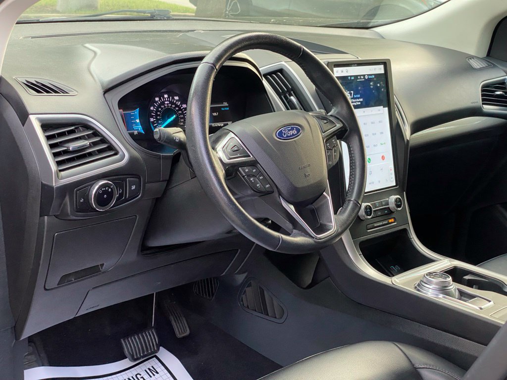 Used 2024 Ford Edge SEL AWD/4WD image 10