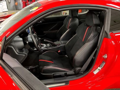 Used 2022 Subaru BRZ Limited RWD image 8