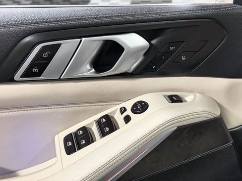 Used 2019 BMW X5 xDrive40i w/ Convenience Package image 30