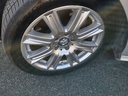 Used 2012 Mercedes-Benz E 350 4MATIC Sedan image 40