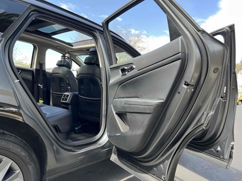 Used 2023 Kia Sportage SX Prestige AWD/4WD image 61