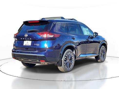 New 2026 Nissan Rogue Platinum image 4