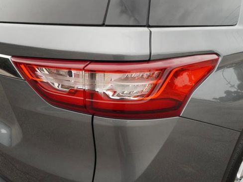 Used 2019 Chevrolet Traverse LS image 35