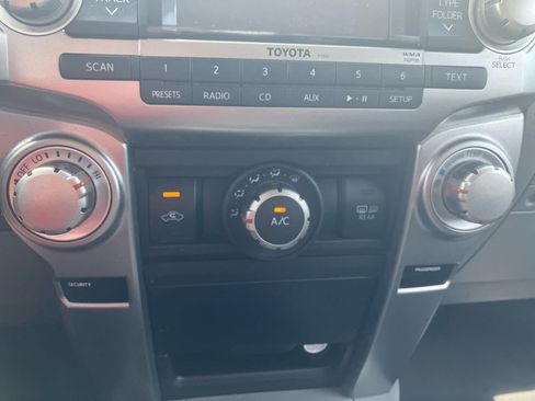 Used 2013 Toyota 4Runner SR5 w/ Convenience Pkg AWD/4WD image 25