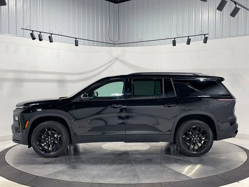 Used 2024 Chevrolet Traverse LT w/ Midnight/Sport Edition AWD/4WD image 15