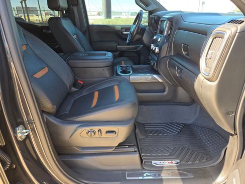 Certified 2020 GMC Sierra 1500 AT4 w/ AT4 Premium Package image 28