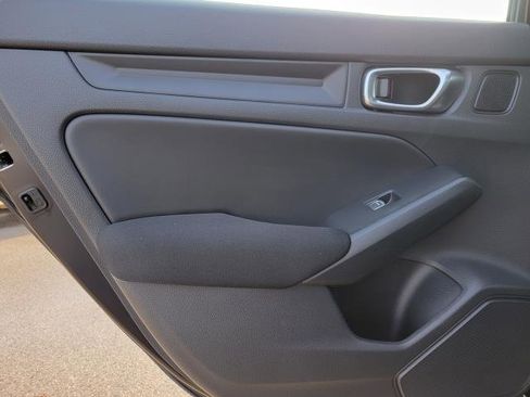 Used 2025 Honda Civic Sport image 8