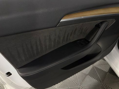 Used 2022 Tesla Model 3 Long Range image 24