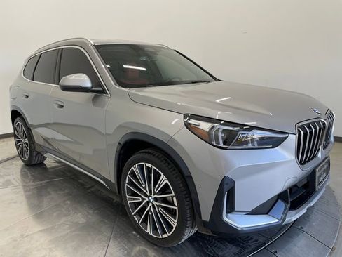 Used 2025 BMW X1 xDrive28i w/ Convenience Package AWD/4WD image 1