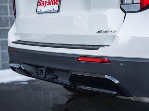 Used 2025 Ford Explorer ST-Line w/ ST-Line Street Pack image 14