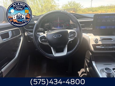 Used 2023 Ford Explorer XLT w/ Equipment Group 202A RWD image 13