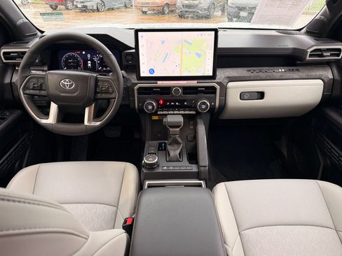 Used 2026 Toyota Tacoma Limited AWD/4WD image 2
