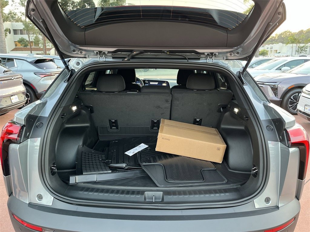 New 2026 Chevrolet Blazer EV LT w/ LPO, All-Weather Mat Package FWD image 24