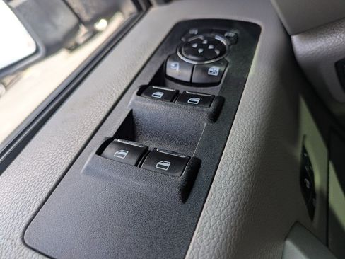 Used 2019 Ford F150 Lariat AWD/4WD image 24