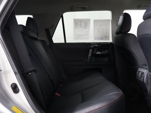 Used 2024 Toyota 4Runner TRD Off-Road Premium image 30