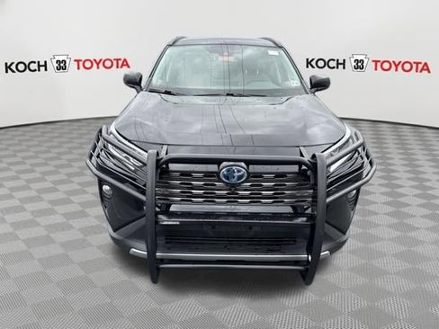 Used 2021 Toyota RAV4 Limited image 2