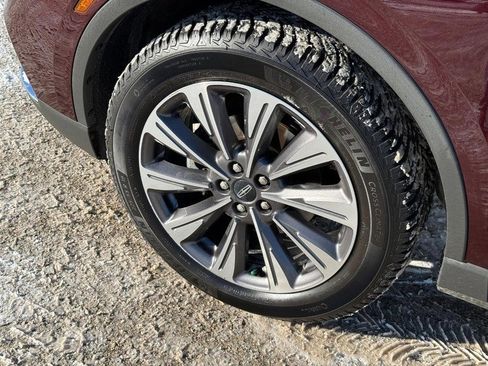 Used 2020 Lincoln Corsair Reserve image 10