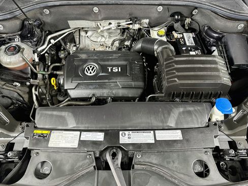 Used 2020 Volkswagen Atlas Cross Sport SE AWD/4WD image 27