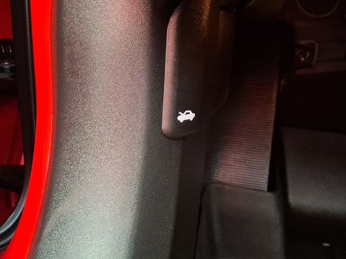 Used 2011 Chevrolet Corvette Grand Sport w/ Preferred Equipment Group RWD image 25