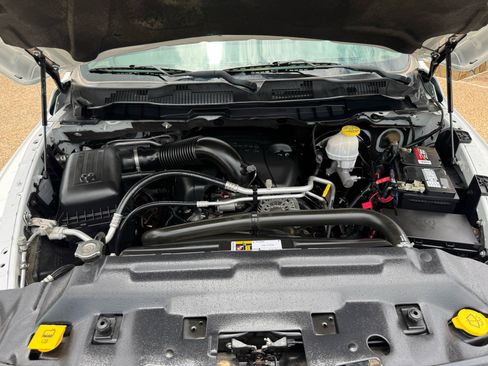 Used 2018 RAM 1500 Tradesman w/ Popular Equipment Group AWD/4WD image 29