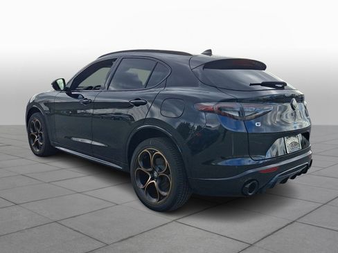New 2025 Alfa Romeo Stelvio Sprint image 3