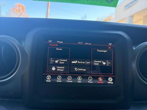 Certified 2022 Jeep Gladiator Sport AWD/4WD image 24