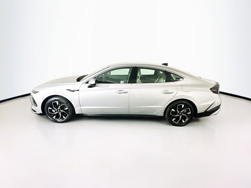Used 2025 Hyundai Sonata SEL image 4