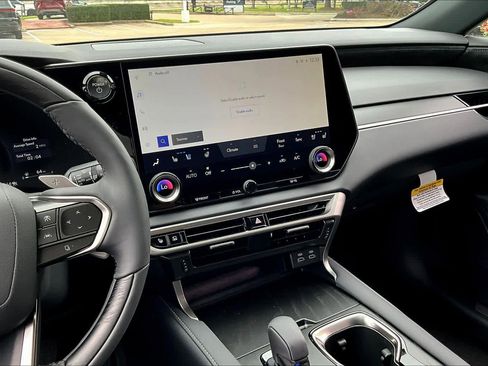 New 2026 Lexus RX 350 AWD/4WD image 9