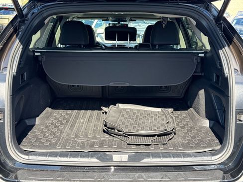 Used 2023 Subaru Outback Limited image 7