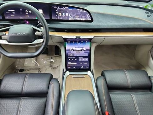 Used 2025 Lucid Air Grand Touring AWD/4WD image 19