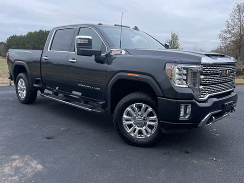 Used 2023 GMC Sierra 2500 Denali w/ Denali Ultimate Package image 2