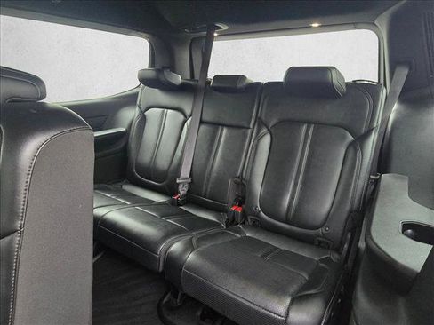 Used 2024 Jeep Wagoneer Series II w/ Flexible Seating Group RWD image 19