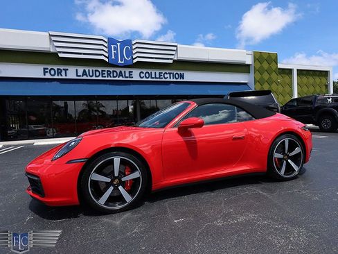 Used 2021 Porsche 911 Carrera S RWD image 5