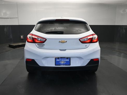 Used 2018 Chevrolet Cruze LT w/ Sun And Sound Package image 10