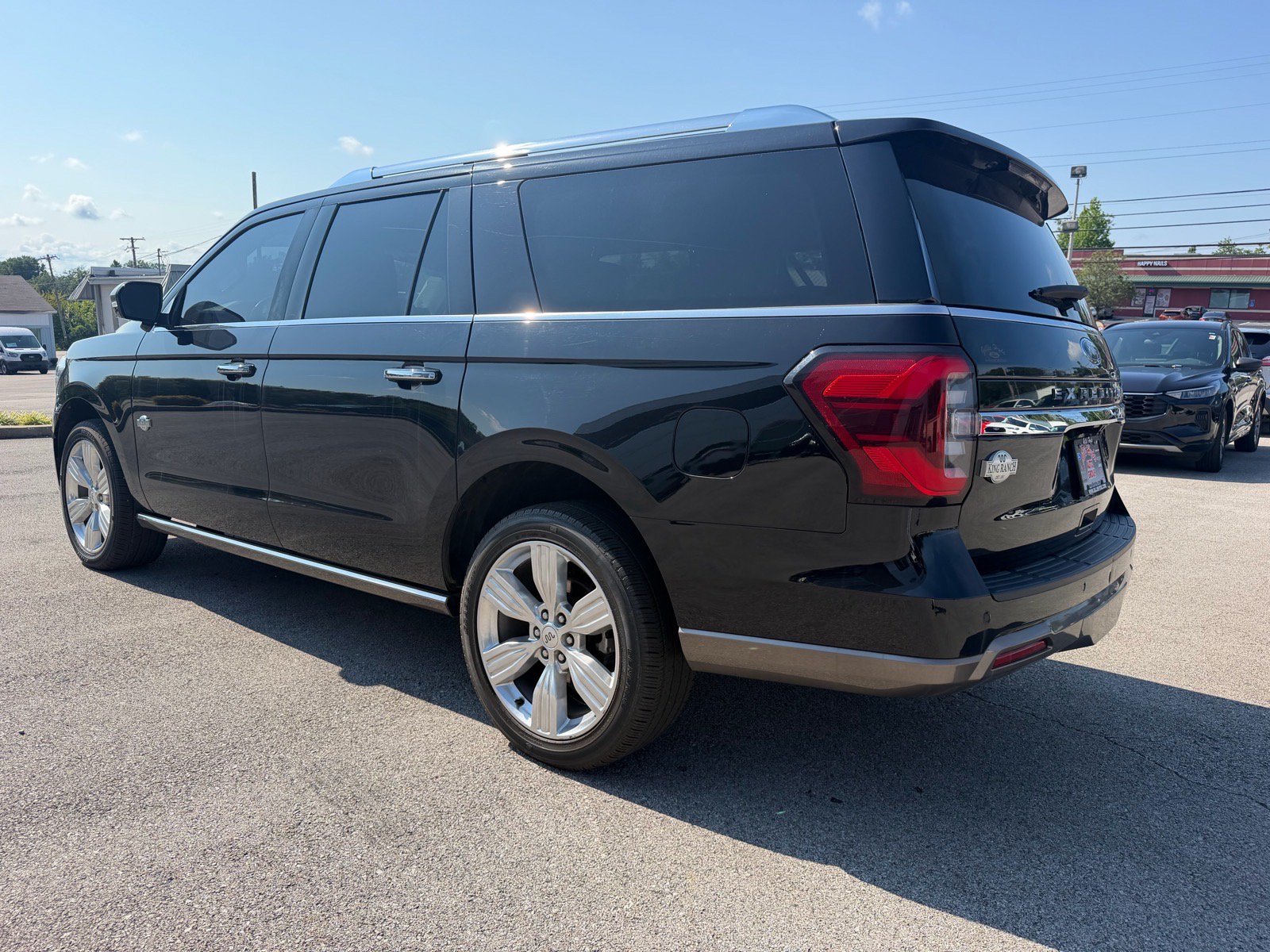 Used 2023 Ford Expedition Max King Ranch AWD/4WD image 10